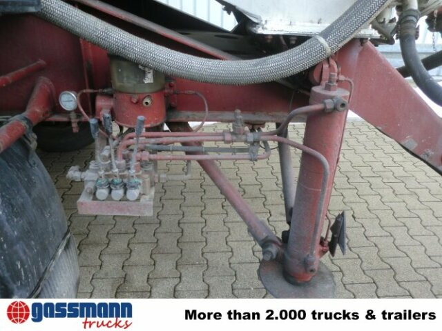 Kässbohrer SSK 56/10-24, Kippsilo ca. 56m³ - بلكر: صورة 5 Kässbohrer SSK 56/10-24, Kippsilo ca. 56m³ - بلكر: صورة 5