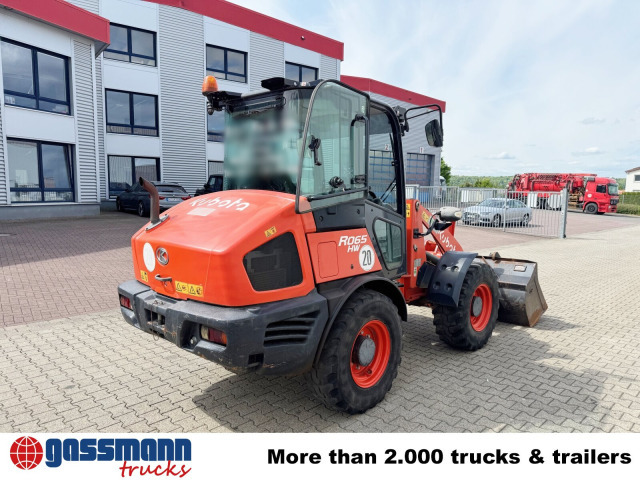 Kubota R065 4x4, Palettengabel, ca. 1.733 Betr.-Std. - آلات الإنشاء: صورة 2 Kubota R065 4x4, Palettengabel, ca. 1.733 Betr.-Std. - آلات الإنشاء: صورة 2