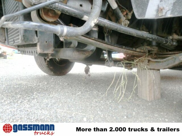 MAN L33 8.180 C 4x2, Unfallfahrzeug mit - شاحنة صندوقية: صورة 3 MAN L33 8.180 C 4x2, Unfallfahrzeug mit - شاحنة صندوقية: صورة 3