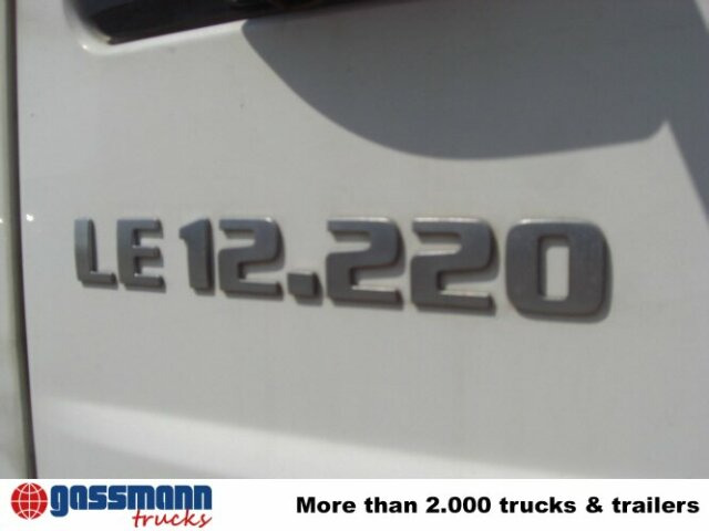 MAN LE 12.220 BL 4x2, Ersatzteilträger! - شاحنة بهيكل معدني للمقصورة: صورة 4 MAN LE 12.220 BL 4x2, Ersatzteilträger! - شاحنة بهيكل معدني للمقصورة: صورة 4