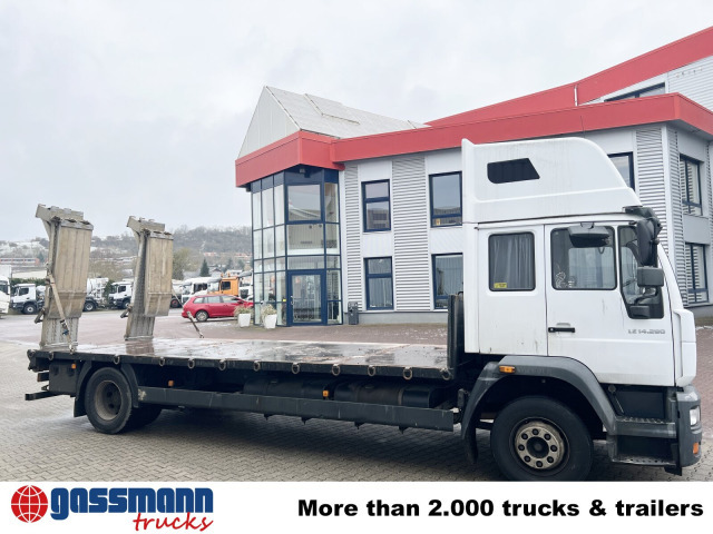شاحنات مسطحة MAN LE 14.280 4x2 L, Maschinentransporter, 2x AHK: صورة 9