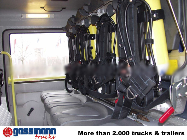 MAN LE 15.255 4x2 LLC Doka, Metz DLA-K 12/9 - سيارة إسعاف: صورة 2 MAN LE 15.255 4x2 LLC Doka, Metz DLA-K 12/9 - سيارة إسعاف: صورة 2