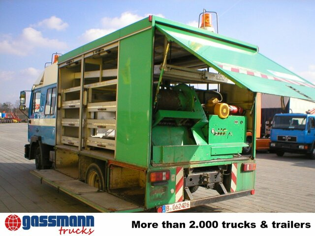 MAN Spülwagen - فراغ شاحنة: صورة 2 MAN Spülwagen - فراغ شاحنة: صورة 2