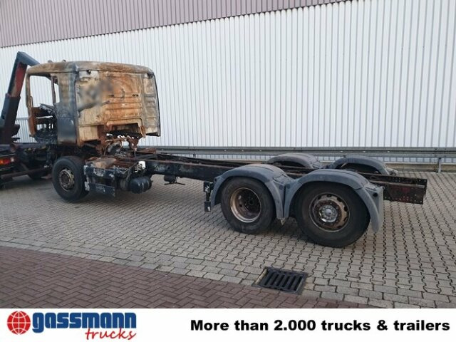 MAN TGA 26.440 6x2 BL Brandschaden - شاحنة بهيكل معدني للمقصورة: صورة 5 MAN TGA 26.440 6x2 BL Brandschaden - شاحنة بهيكل معدني للمقصورة: صورة 5