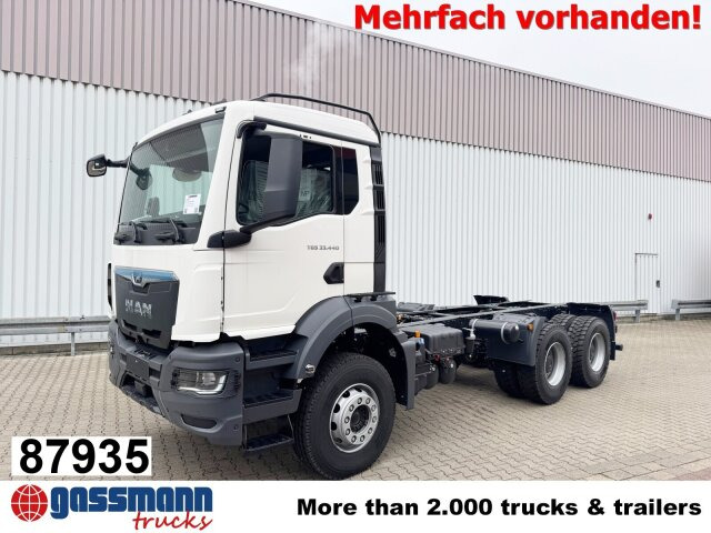 MAN TGS 33.440 6x4 BB - شاحنة بهيكل معدني للمقصورة: صورة 1 MAN TGS 33.440 6x4 BB - شاحنة بهيكل معدني للمقصورة: صورة 1
