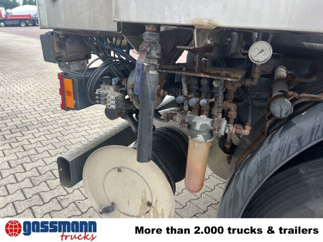 Mercedes-Benz Actros 2541 L 6x2, Lenkachse, Küller Saug- und - سياره كنس شوارع: صورة 4 Mercedes-Benz Actros 2541 L 6x2, Lenkachse, Küller Saug- und - سياره كنس شوارع: صورة 4