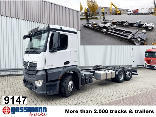 Mercedes-Benz Actros 2548 L 6x2, Retarder, Lenk-/Liftachse - شاحنة برافعة خطافية: صورة 1 Mercedes-Benz Actros 2548 L 6x2, Retarder, Lenk-/Liftachse - شاحنة برافعة خطافية: صورة 1