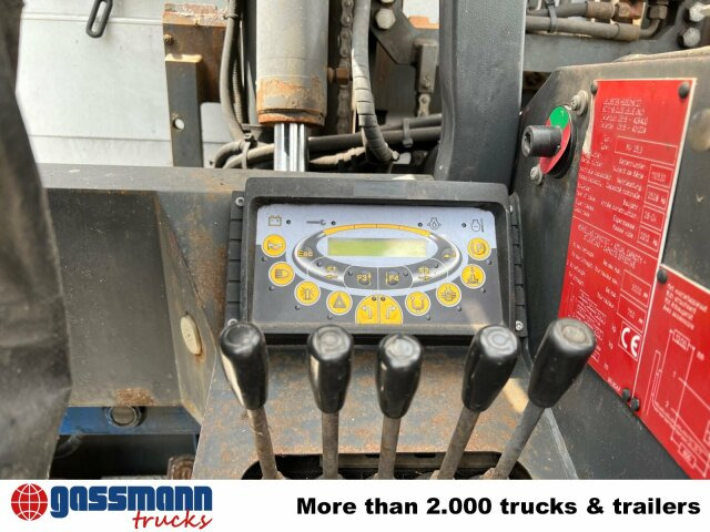 Mercedes-Benz Antos 1840 L 4x2, Aufnahme für Mitnahmestapler - شاحنات مسطحة: صورة 2 Mercedes-Benz Antos 1840 L 4x2, Aufnahme für Mitnahmestapler - شاحنات مسطحة: صورة 2