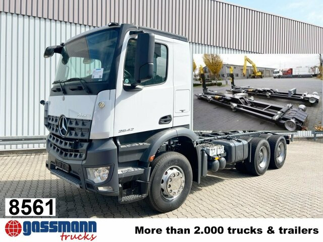 Mercedes-Benz Arocs 2642 K 6x4/33 , Retarder, Motorabtrieb - شاحنة برافعة خطافية: صورة 1 Mercedes-Benz Arocs 2642 K 6x4/33 , Retarder, Motorabtrieb - شاحنة برافعة خطافية: صورة 1