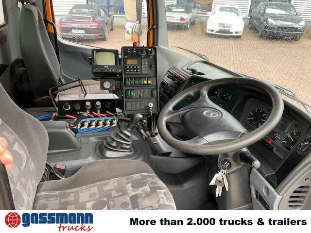 Mercedes-Benz Atego 1524 L 4x2 Kehrmaschine FAUN Viajet - سياره كنس شوارع: صورة 2 Mercedes-Benz Atego 1524 L 4x2 Kehrmaschine FAUN Viajet - سياره كنس شوارع: صورة 2