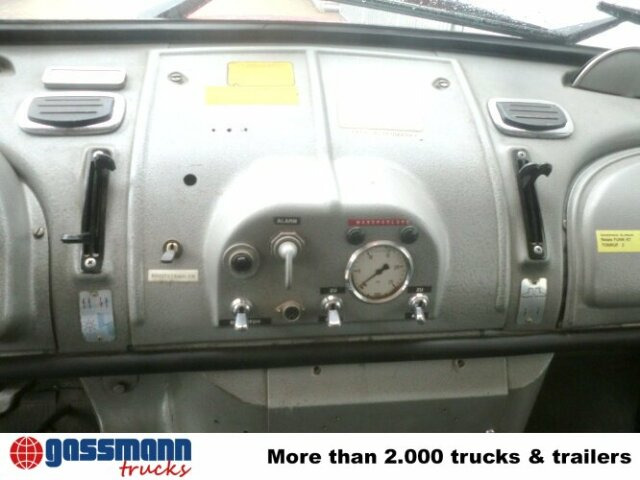 Mercedes-Benz LAK 1924 4x4 TLF, Feuerwehr - شاحنة حريق: صورة 4 Mercedes-Benz LAK 1924 4x4 TLF, Feuerwehr - شاحنة حريق: صورة 4