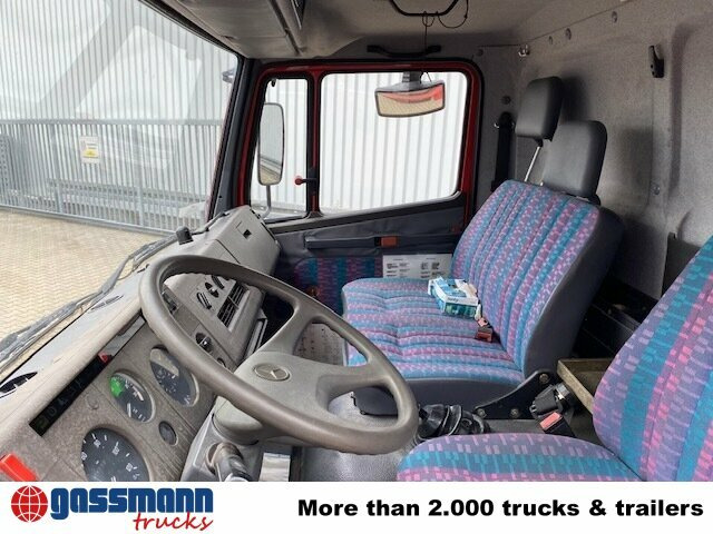 Mercedes-Benz LK 814 F 4x2, Ziegler RW1, 6-Zylinder Motor - شاحنة حريق: صورة 5 Mercedes-Benz LK 814 F 4x2, Ziegler RW1, 6-Zylinder Motor - شاحنة حريق: صورة 5