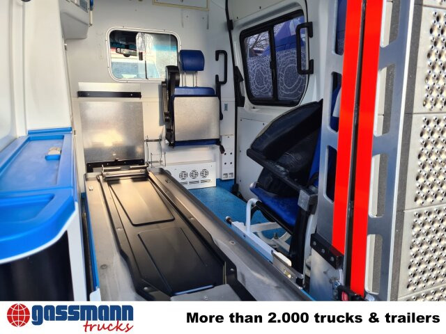 Mercedes-Benz Sprinter 313 CDI 4x2, EEV, Krankenwagen - فان: صورة 5 Mercedes-Benz Sprinter 313 CDI 4x2, EEV, Krankenwagen - فان: صورة 5