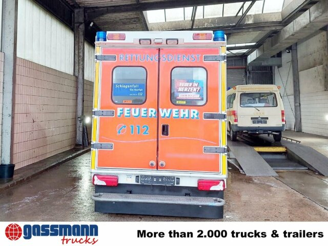 Mercedes-Benz Sprinter 515 CDI 4x2, Rettungswagen, Retarder - فان: صورة 4 Mercedes-Benz Sprinter 515 CDI 4x2, Rettungswagen, Retarder - فان: صورة 4