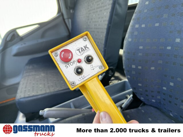 Mitsubishi Canter Fuso 6C15D 4x2 Doka, City-Abroller - شاحنة برافعة خطافية: صورة 4 Mitsubishi Canter Fuso 6C15D 4x2 Doka, City-Abroller - شاحنة برافعة خطافية: صورة 4