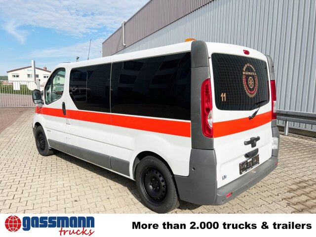 Renault Trafik 2.0 dCi115 4x2, Krankentransporter - سيارة إسعاف: صورة 3 Renault Trafik 2.0 dCi115 4x2, Krankentransporter - سيارة إسعاف: صورة 3