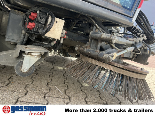 Schmidt Swingo Compact 200 4x2, Kehrmaschine - سياره كنس شوارع: صورة 3 Schmidt Swingo Compact 200 4x2, Kehrmaschine - سياره كنس شوارع: صورة 3