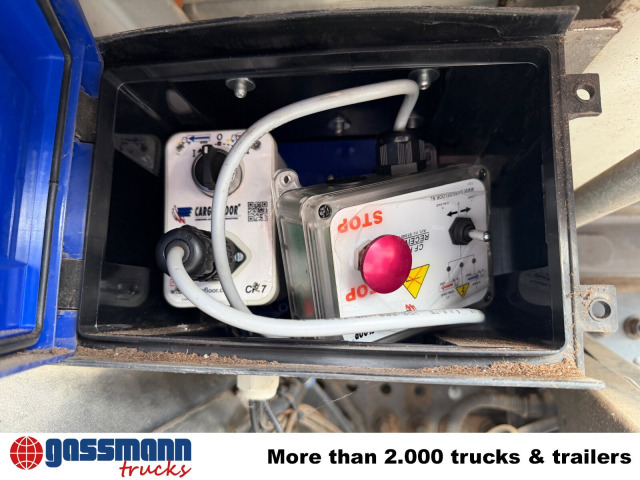 Schubbodenaufbau mit Plane ca 29m³, Funk - شاحنة صندوقية: صورة 5 Schubbodenaufbau mit Plane ca 29m³, Funk - شاحنة صندوقية: صورة 5