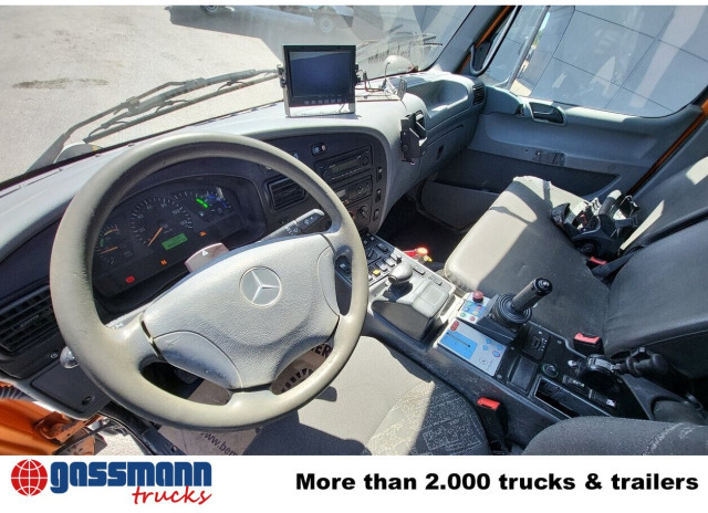 Unimog U 20 4x4, Zapfwelle, Kran Hiab 022D-3 HiDuo, - شاحنة توصيل مغلقة: صورة 3 Unimog U 20 4x4, Zapfwelle, Kran Hiab 022D-3 HiDuo, - شاحنة توصيل مغلقة: صورة 3