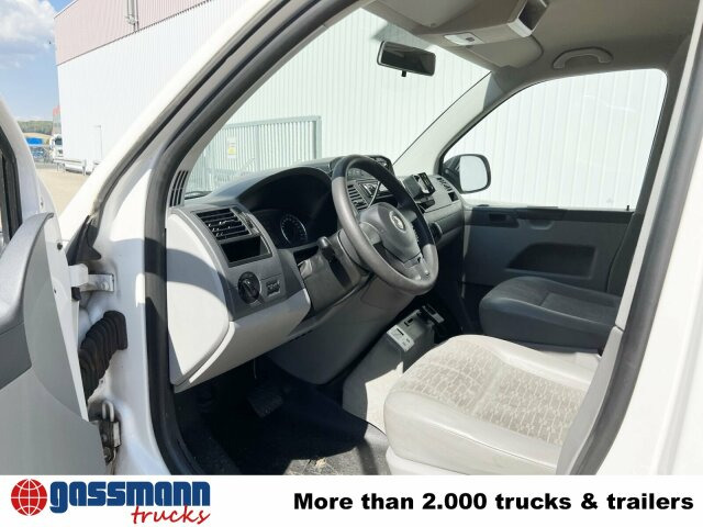 Volkswagen T5 2.0 TDI 4x2, Krankenwagen - سيارة إسعاف: صورة 3 Volkswagen T5 2.0 TDI 4x2, Krankenwagen - سيارة إسعاف: صورة 3