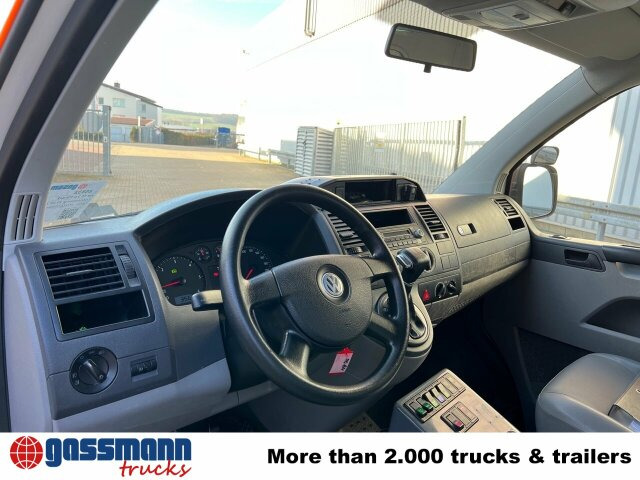 Volkswagen T5 2.5 TDI 4x2, Krankenwagen - سيارة إسعاف: صورة 5 Volkswagen T5 2.5 TDI 4x2, Krankenwagen - سيارة إسعاف: صورة 5