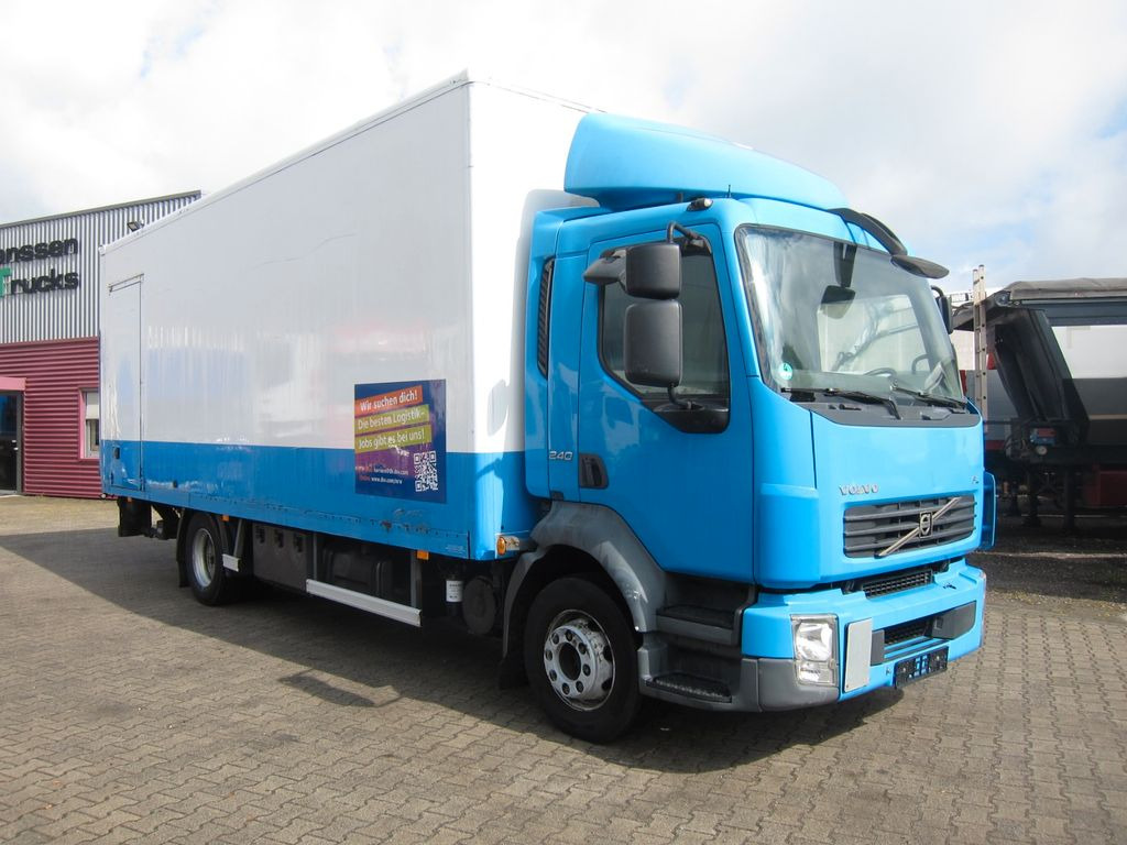 Volvo FL 240 12T Koffer Ladebordwand Manual - شاحنة صندوقية: صورة 1 Volvo FL 240 12T Koffer Ladebordwand Manual - شاحنة صندوقية: صورة 1
