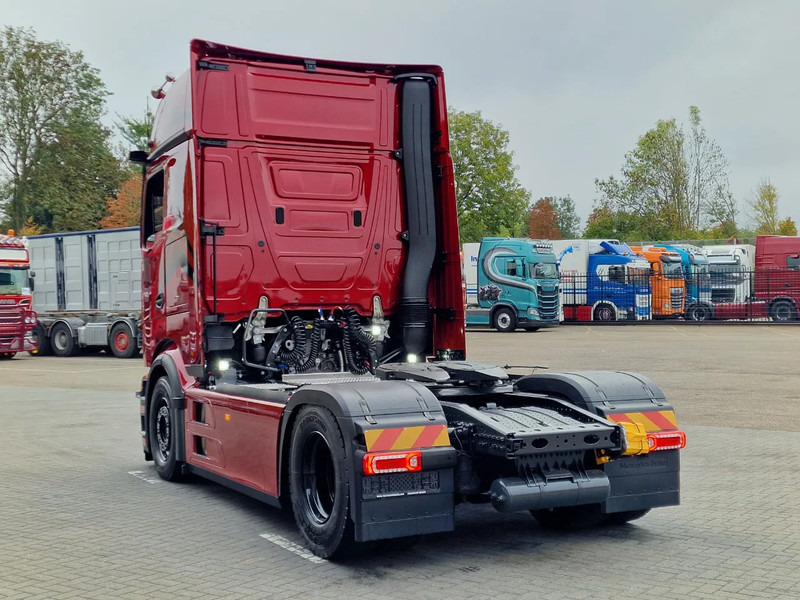 Mercedes-Benz Actros 1863 Pro Cab, Full Air, Retarder, Giga space, Style line, NEW, "Buffl interior" - رأس تريلا: صورة 5 Mercedes-Benz Actros 1863 Pro Cab, Full Air, Retarder, Giga space, Style line, NEW, "Buffl interior" - رأس تريلا: صورة 5