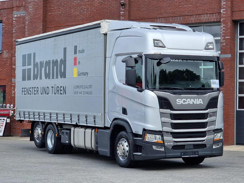 Scania R410 Highline 6x2 - Curtain sider - Retarder - Night clima - Forklift connection - شاحنة ذات ستائر جانبية: صورة 1 Scania R410 Highline 6x2 - Curtain sider - Retarder - Night clima - Forklift connection - شاحنة ذات ستائر جانبية: صورة 1