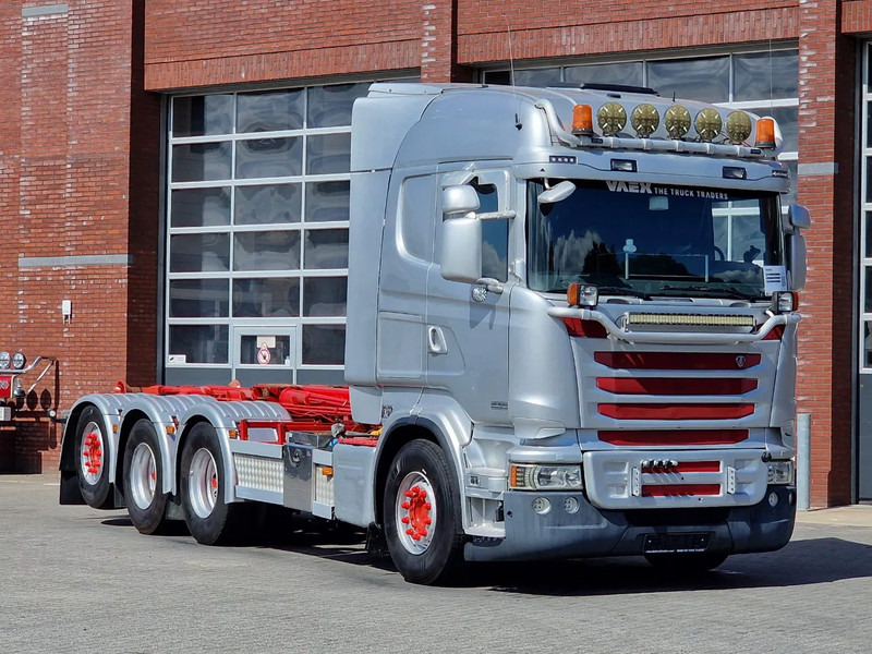 Scania R490 8x4*4 - HIAB XR24SL58 24T hooklift - Euro 6 - Full air - Steering axle - شاحنة برافعة خطافية: صورة 3 Scania R490 8x4*4 - HIAB XR24SL58 24T hooklift - Euro 6 - Full air - Steering axle - شاحنة برافعة خطافية: صورة 3