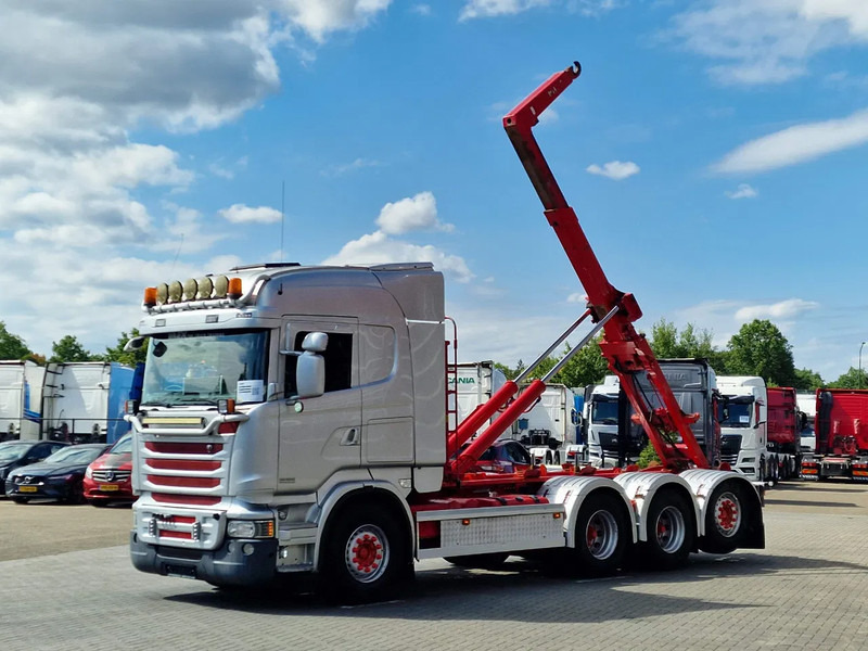 Scania R490 8x4*4 - HIAB XR24SL58 24T hooklift - Euro 6 - Full air - Steering axle - شاحنة برافعة خطافية: صورة 5 Scania R490 8x4*4 - HIAB XR24SL58 24T hooklift - Euro 6 - Full air - Steering axle - شاحنة برافعة خطافية: صورة 5