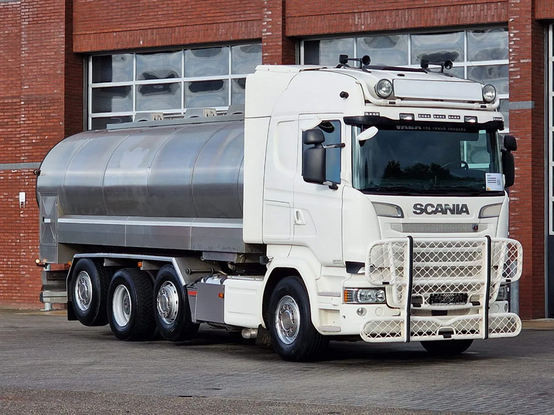 Scania R520 V8 8x2*4 - Milk tank - 19.000L - 4 compartments - Pump and counter - Retarder - شاحنة صهريج: صورة 1 Scania R520 V8 8x2*4 - Milk tank - 19.000L - 4 compartments - Pump and counter - Retarder - شاحنة صهريج: صورة 1