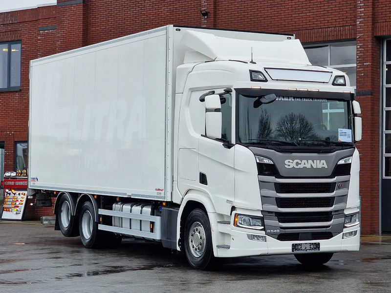 Scania R540 NGS 6x2 - Thermoking Bi Temp Frigo - Schmiz koffer - Retarder - Full air - Leather - Led - Navi - شاحنة متساوية الحرارة: صورة 1 Scania R540 NGS 6x2 - Thermoking Bi Temp Frigo - Schmiz koffer - Retarder - Full air - Leather - Led - Navi - شاحنة متساوية الحرارة: صورة 1