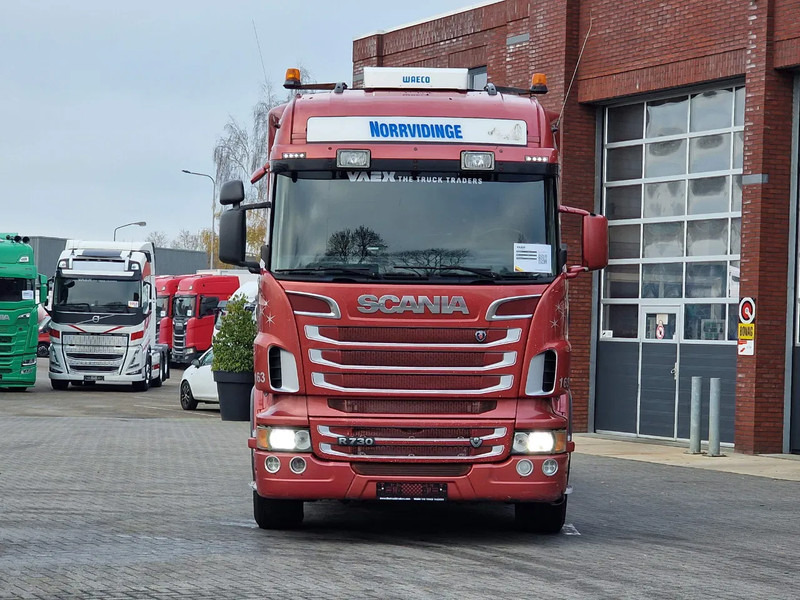 Scania R730 V8 Highline - 8x4*4 - JOAB Hooklift - Steering axle - Full air - Night clima - شاحنة برافعة خطافية: صورة 2 Scania R730 V8 Highline - 8x4*4 - JOAB Hooklift - Steering axle - Full air - Night clima - شاحنة برافعة خطافية: صورة 2