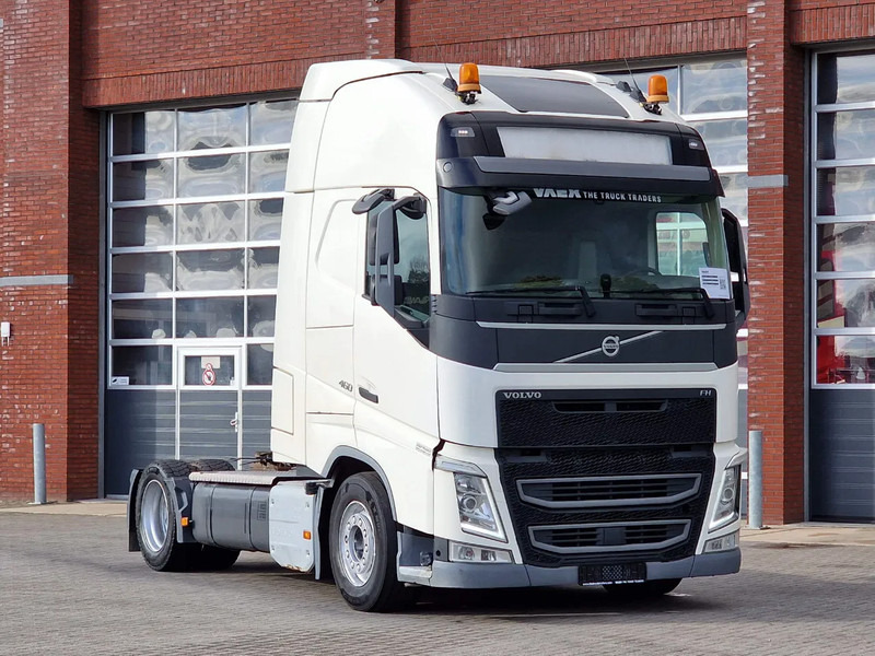 Volvo FH 13.460 Globetrotter XL - PTO/Hydraulic - I parkcool - Full air - TV - Fridge - رأس تريلا: صورة 1 Volvo FH 13.460 Globetrotter XL - PTO/Hydraulic - I parkcool - Full air - TV - Fridge - رأس تريلا: صورة 1