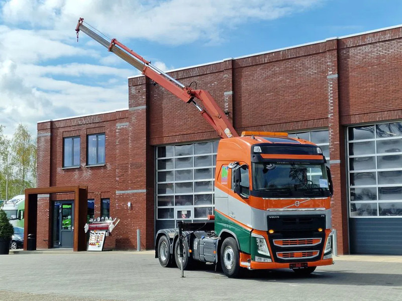 Volvo FH 13.500 6x4 - HMF 1153 K2 crane kran grua - Hydraulic - Lift axle - Euro 6 - رأس تريلا: صورة 1 Volvo FH 13.500 6x4 - HMF 1153 K2 crane kran grua - Hydraulic - Lift axle - Euro 6 - رأس تريلا: صورة 1