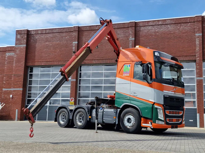 Volvo FH 13.500 6x4 - HMF 1153 K2 crane kran grua - Hydraulic - Lift axle - Euro 6 - رأس تريلا: صورة 2 Volvo FH 13.500 6x4 - HMF 1153 K2 crane kran grua - Hydraulic - Lift axle - Euro 6 - رأس تريلا: صورة 2
