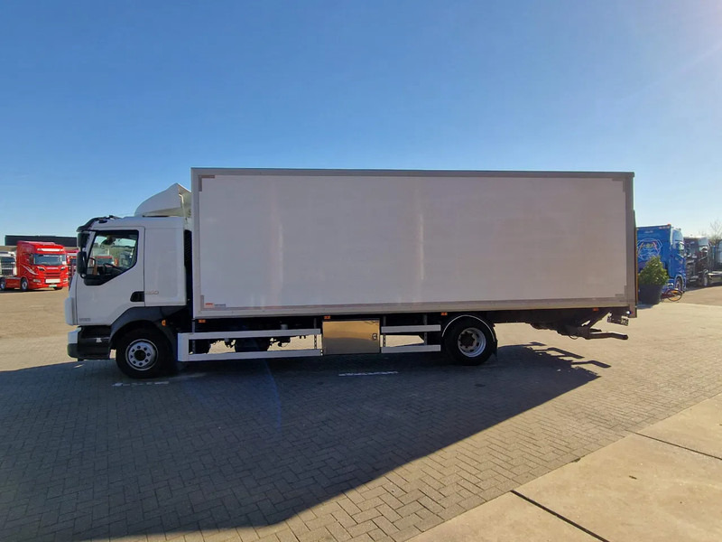 Volvo FL 250 4x2 Box truck, loading lift, 12T - شاحنة صندوقية: صورة 4 Volvo FL 250 4x2 Box truck, loading lift, 12T - شاحنة صندوقية: صورة 4