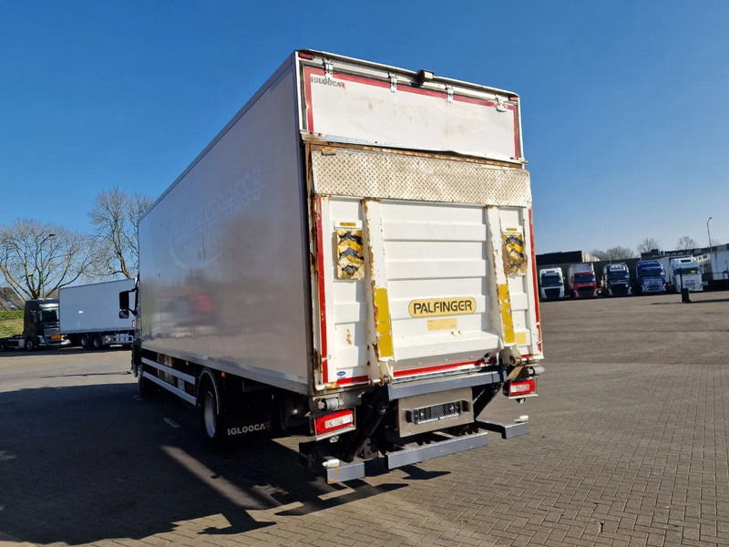 Volvo FM 330 4x2 - Carrier MT 18 Frigo - Loadlift - Full air - Sleepercab - شاحنة ذات مبرد: صورة 5 Volvo FM 330 4x2 - Carrier MT 18 Frigo - Loadlift - Full air - Sleepercab - شاحنة ذات مبرد: صورة 5