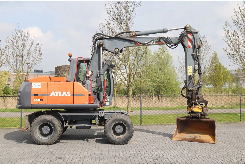 Atlas 160W | ROTOTILT | GRIPPER | BUCKET | DOZER BLADE - حفار ذو عجلات: صورة 4 Atlas 160W | ROTOTILT | GRIPPER | BUCKET | DOZER BLADE - حفار ذو عجلات: صورة 4