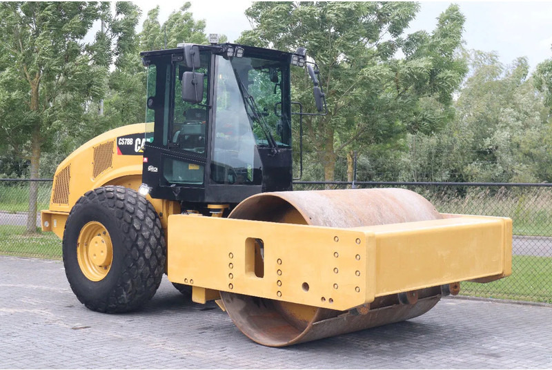 Caterpillar CS78B | TRIMBLE GPS | GOOD CONDITION - مدحلة: صورة 5 Caterpillar CS78B | TRIMBLE GPS | GOOD CONDITION - مدحلة: صورة 5
