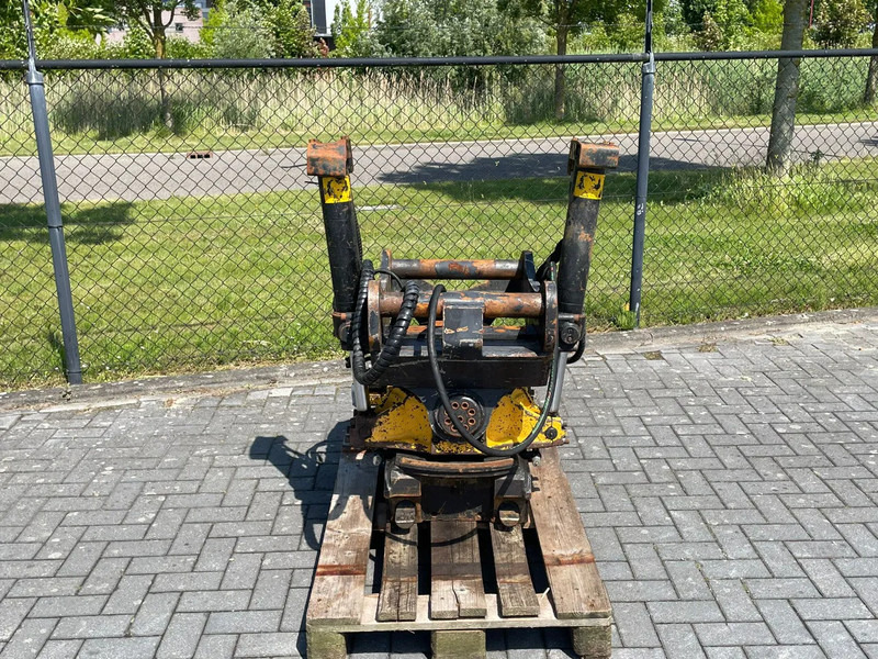 Engcon EC226 | S70 | TILT ROTATOR | ROTOTILT - مُلحق الحفار الدوار - آلات الإنشاء: صورة 3 Engcon EC226 | S70 | TILT ROTATOR | ROTOTILT - مُلحق الحفار الدوار - آلات الإنشاء: صورة 3
