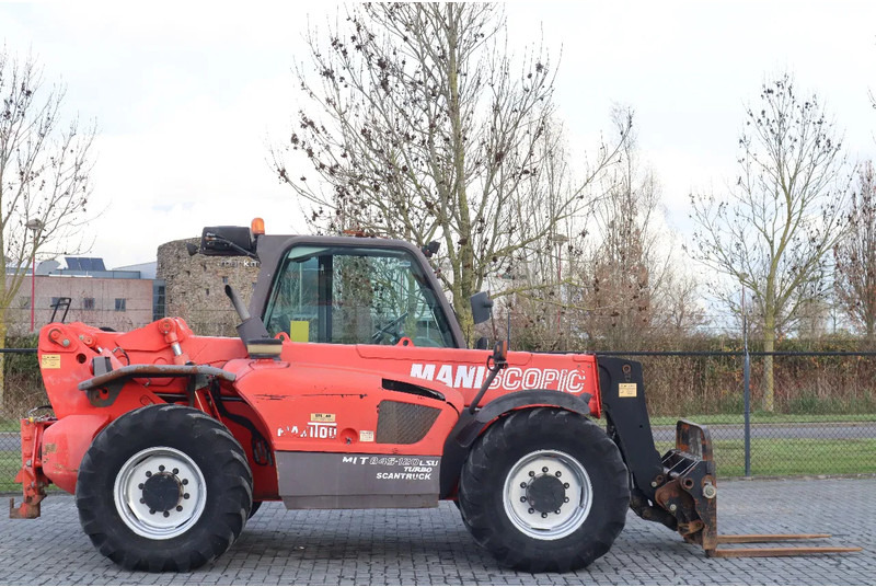 Manitou MLT 845-120 LSU | FORKS | BUCKET | QUICK COUPLER - آلة رفع ونقل تلسكوبية: صورة 4 Manitou MLT 845-120 LSU | FORKS | BUCKET | QUICK COUPLER - آلة رفع ونقل تلسكوبية: صورة 4