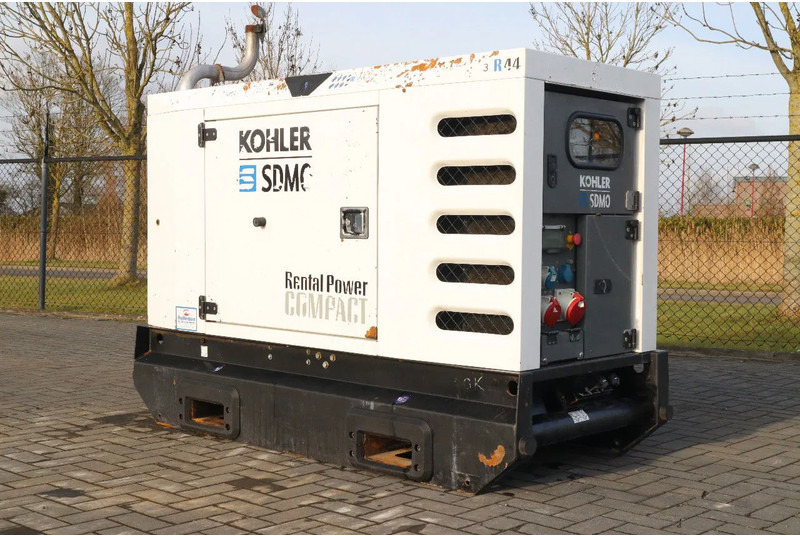 SDMO R44C3 | 44 KVA | GOOD WORKING - مجموعة المولد: صورة 2 SDMO R44C3 | 44 KVA | GOOD WORKING - مجموعة المولد: صورة 2