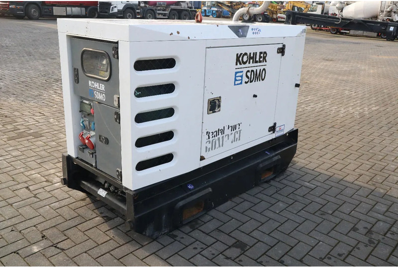 SDMO R44C3 | 44 KVA | GOOD WORKING - مجموعة المولد: صورة 5 SDMO R44C3 | 44 KVA | GOOD WORKING - مجموعة المولد: صورة 5