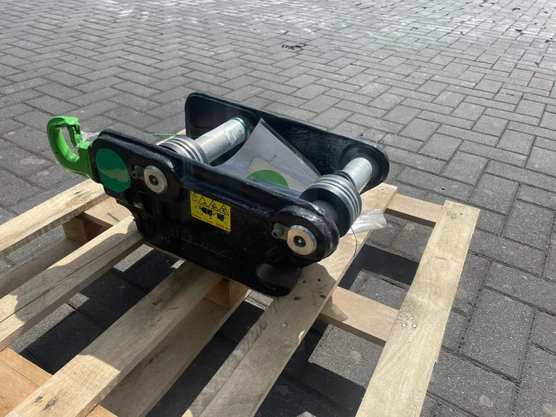 STEELWRIST QC S40 FPL | QUICK COUPLER | 2 - 6 TON | NEW / UNUSED - مقصات الهدم - آلات الإنشاء: صورة 5 STEELWRIST QC S40 FPL | QUICK COUPLER | 2 - 6 TON | NEW / UNUSED - مقصات الهدم - آلات الإنشاء: صورة 5