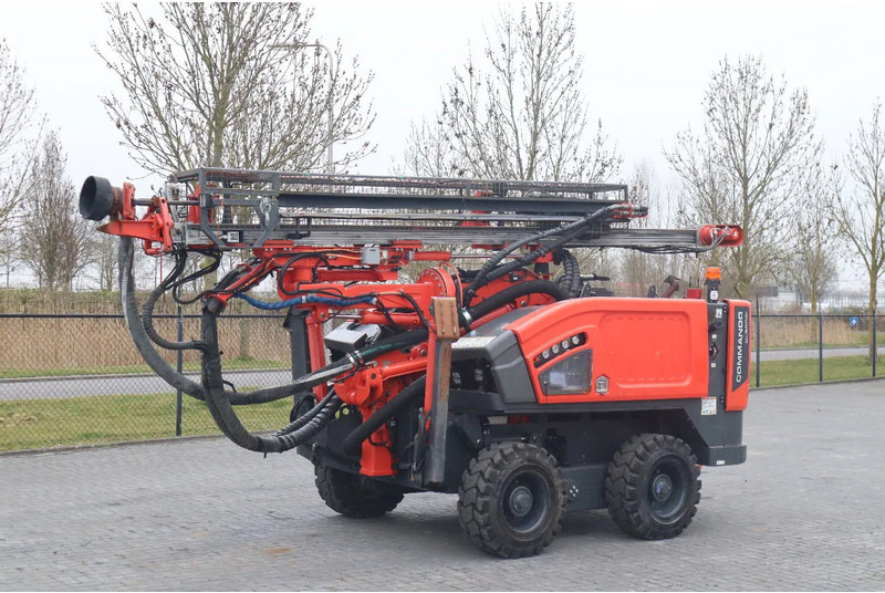 Sandvik 2 PIECES COMMANDO DC 300 RI S5 | ONLY 470 DRILLING HOURS - معدات حفر: صورة 5 Sandvik 2 PIECES COMMANDO DC 300 RI S5 | ONLY 470 DRILLING HOURS - معدات حفر: صورة 5