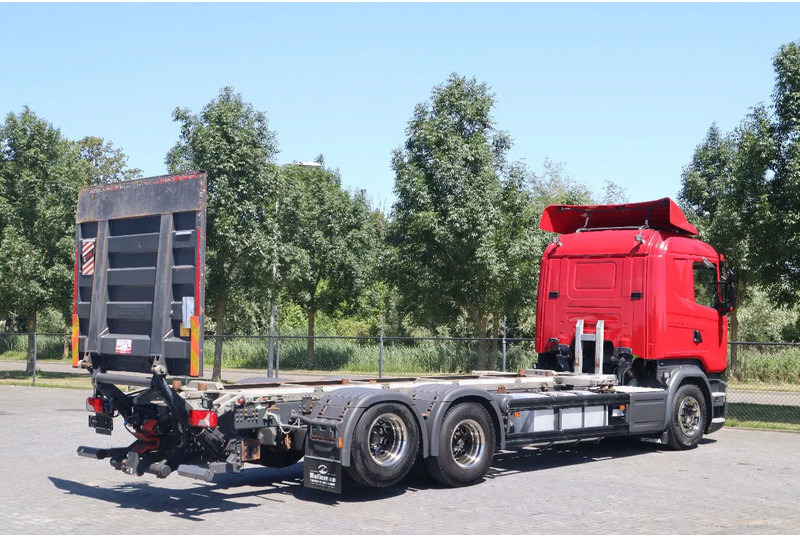 Scania R580 V8 | 6X2 | BDF | RETARDER | TAILLIFT | EURO 6 - شاحنة بهيكل معدني للمقصورة: صورة 5 Scania R580 V8 | 6X2 | BDF | RETARDER | TAILLIFT | EURO 6 - شاحنة بهيكل معدني للمقصورة: صورة 5