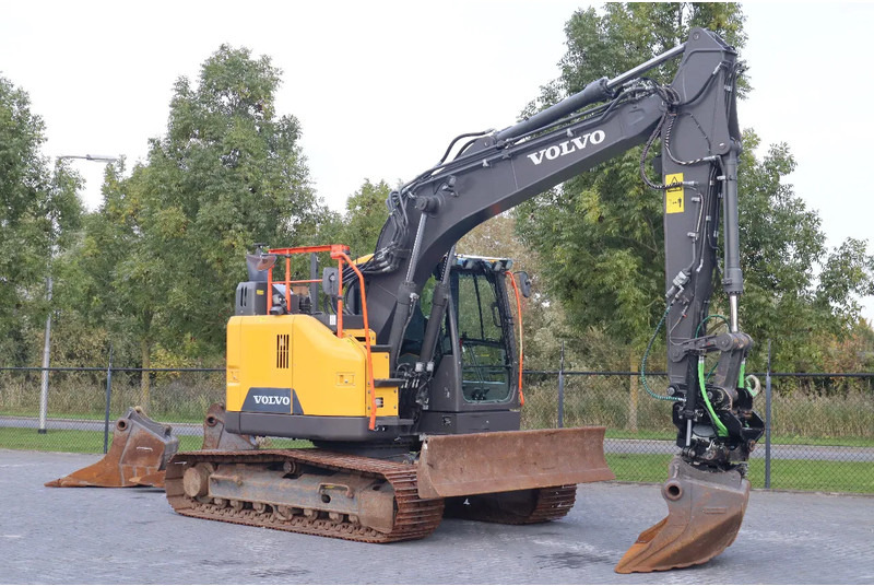 Volvo ECR145E | ECR145 EL | TILTROTATOR | 3X BUCKET | DIG ASSIST | DOZER - حفار زاحف: صورة 5 Volvo ECR145E | ECR145 EL | TILTROTATOR | 3X BUCKET | DIG ASSIST | DOZER - حفار زاحف: صورة 5