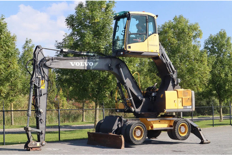 Volvo EW160C | EW 160 C | LIFT CAB | DOZERBLADE | QUICK COUPLER - حفار ذو عجلات: صورة 2 Volvo EW160C | EW 160 C | LIFT CAB | DOZERBLADE | QUICK COUPLER - حفار ذو عجلات: صورة 2