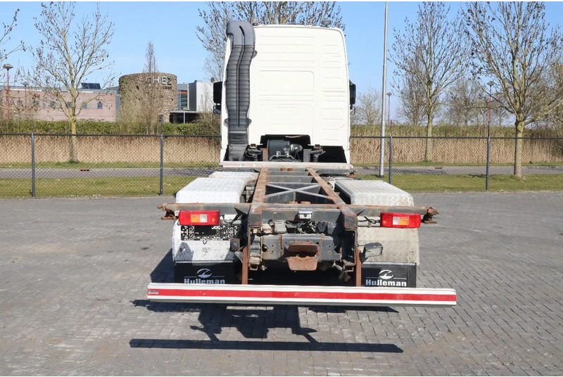 شاحنة بهيكل معدني للمقصورة Volvo FH 460 | 6X2 | MANUAL | BDF | RETARDER | EURO 3: صورة 6